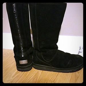 Black Knightsbridge Uggs